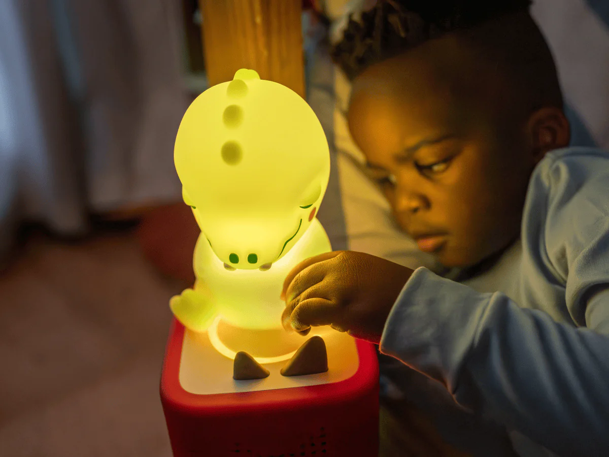 Sleepy Friends: Sleepy Crocodile Night Light - Image 3